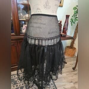 Widow shadow kiss mini skirt